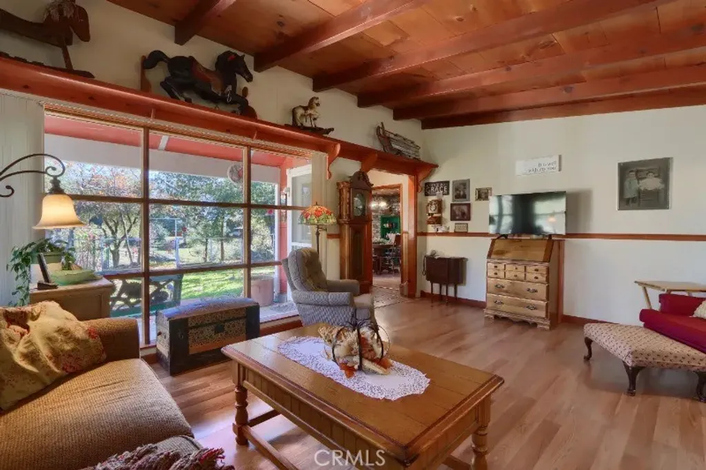 Additional image 10 of 5201 Tip Top Rd, Mariposa, CA 95338