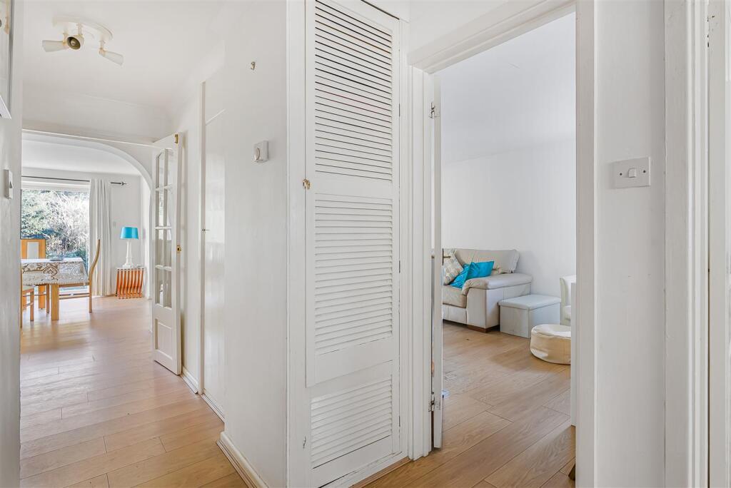 Additional image 16 of Warren Way, Welwyn