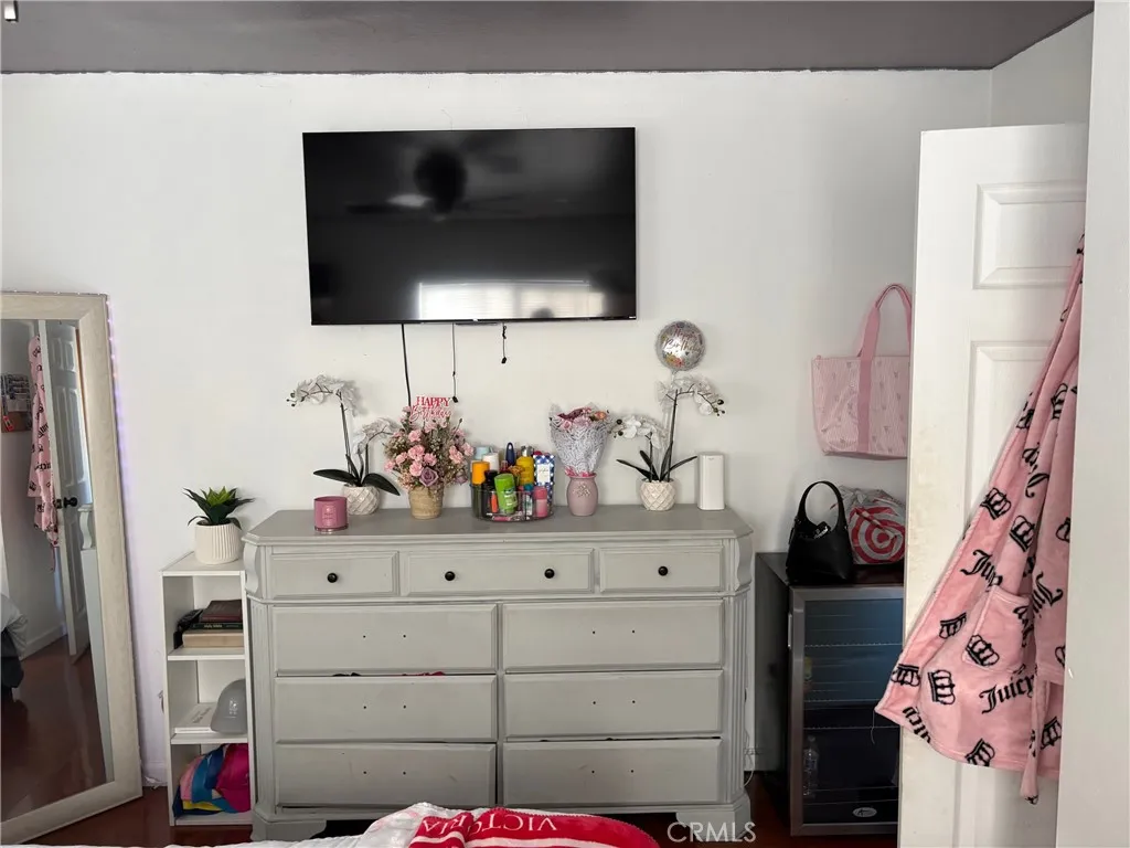 Additional image 21 of 2911 Baltic Ave, Long Beach, CA 90810