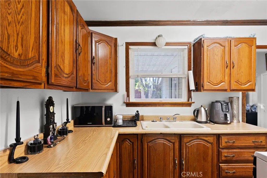 Additional image 19 of 17806 Erwin St, Encino, CA 91316