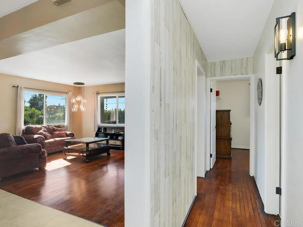 Additional image 28 of 511 Hilltop Dr, Chula Vista, CA 91910