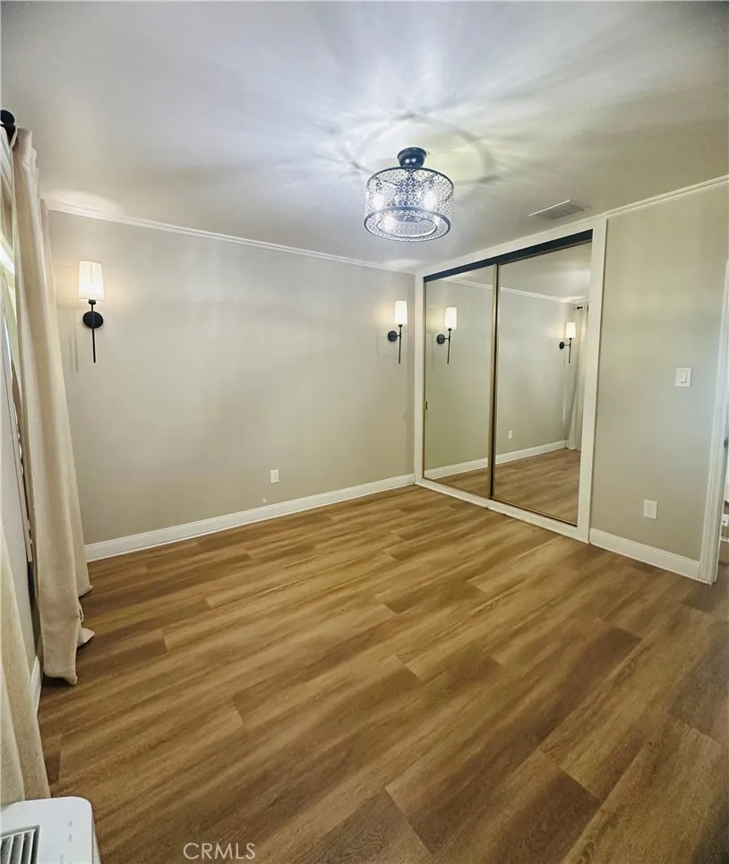 Additional image 88 of 236 W 127th St, Los Angeles, CA 90061