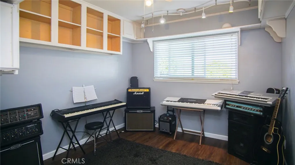 Additional image 78 of 911 E Evergreen Avenue, Santa Maria, CA 93454