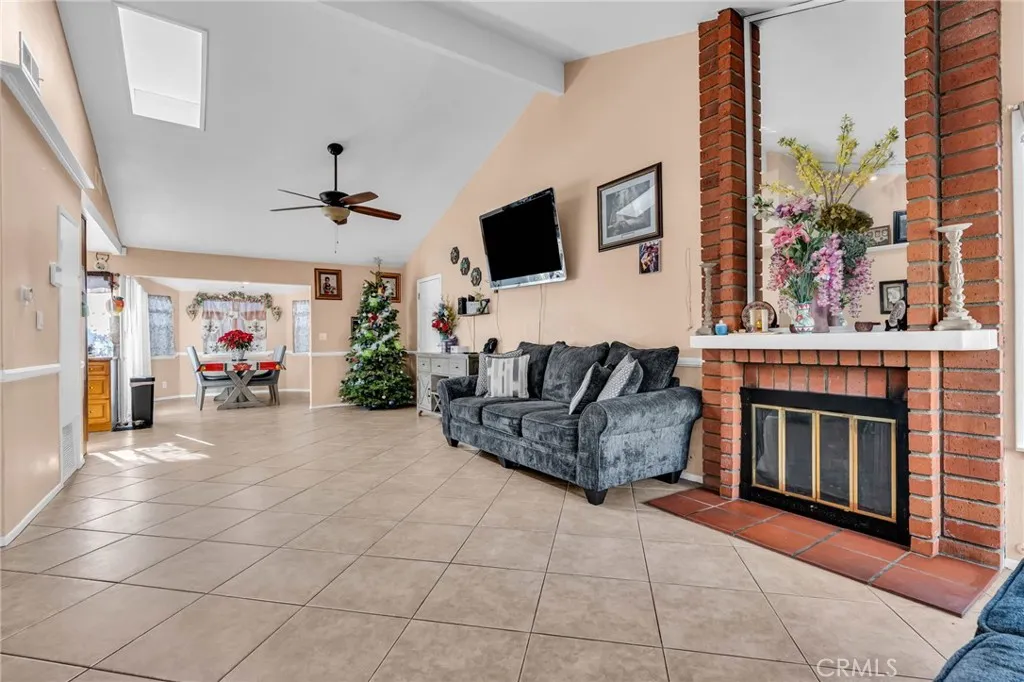 Additional image 9 of 25790 Parada Dr, Valencia, CA 91355