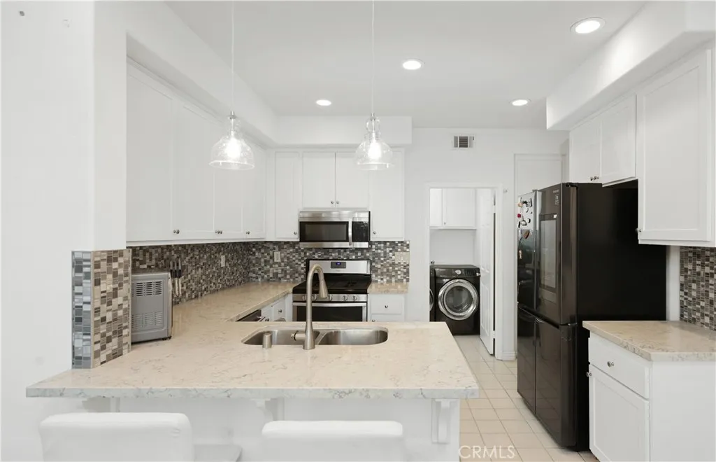 Additional image 18 of 46 Promontory Park, Aliso Viejo, CA 92656