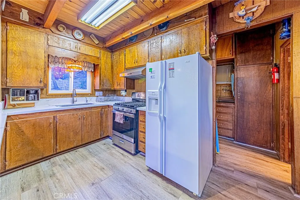 Additional image 24 of 5522 Acorn Dr, Wrightwood, CA 92397