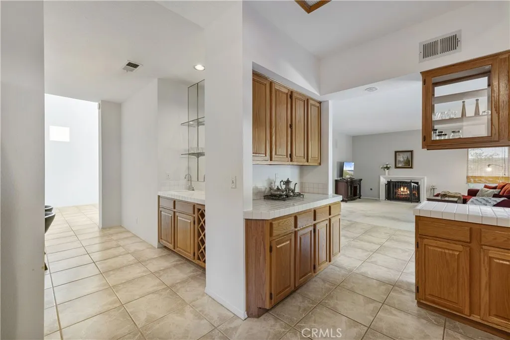 Additional image 10 of 30041 Sunridge Pl, Canyon Country, CA 91387