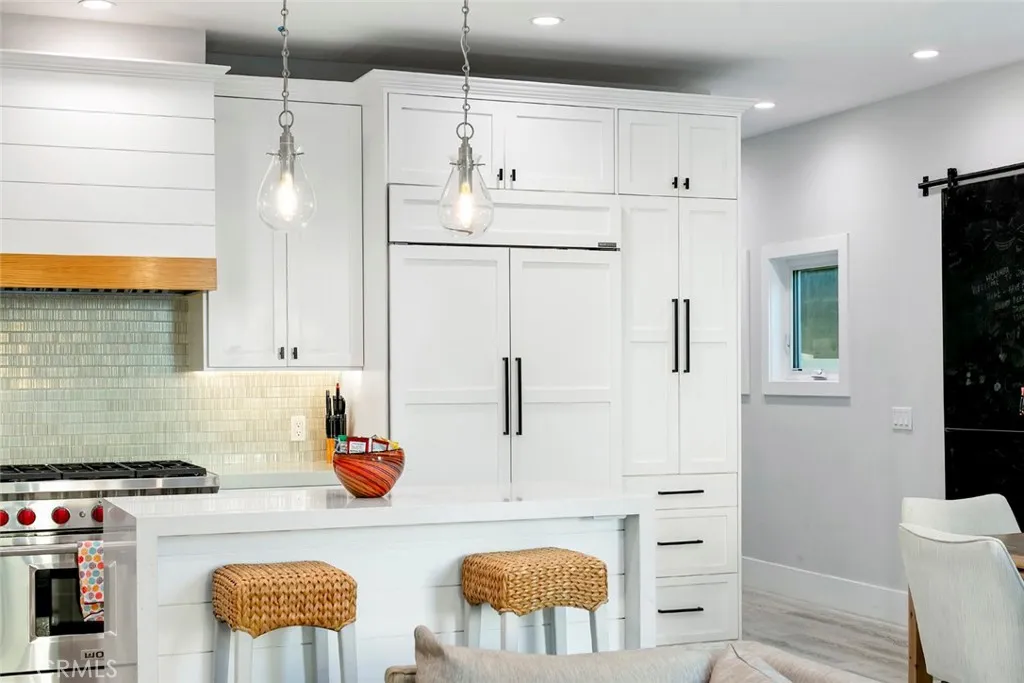 Additional image 135 of 417 E Bay Ave, Newport Beach, CA 92661