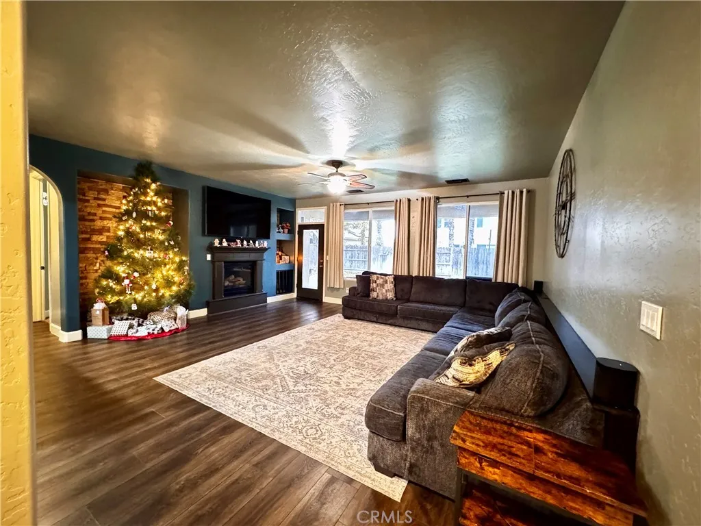 Additional image 9 of 2945 W Vine Ave, Visalia, CA 93291