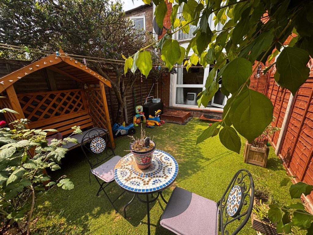 Additional image 12 of Northdown Road, Hatfield