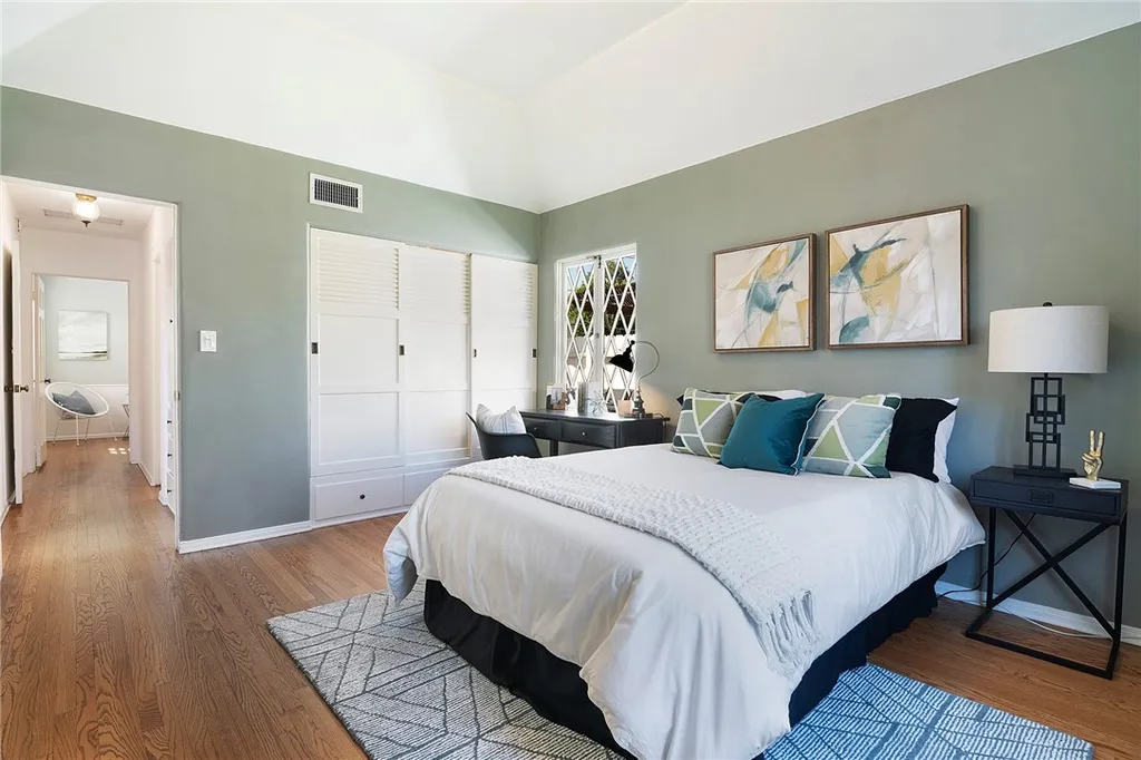 Additional image 24 of 1324 W Morningside Dr, Burbank, CA 91506