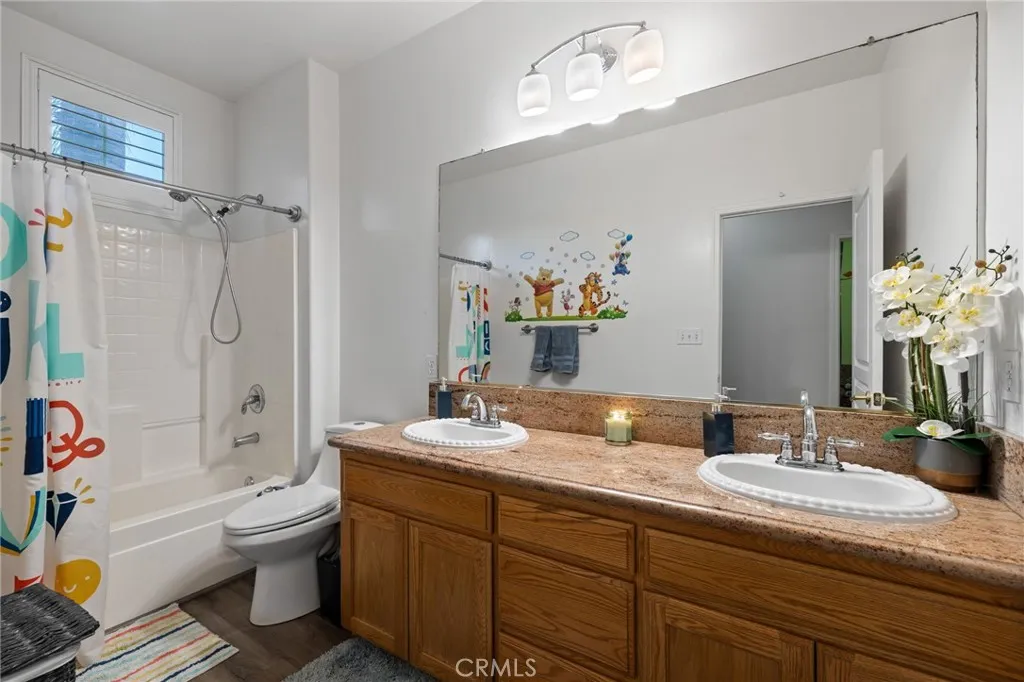 Additional image 78 of 11720 Valley Forge Way, Bakersfield, CA 93312