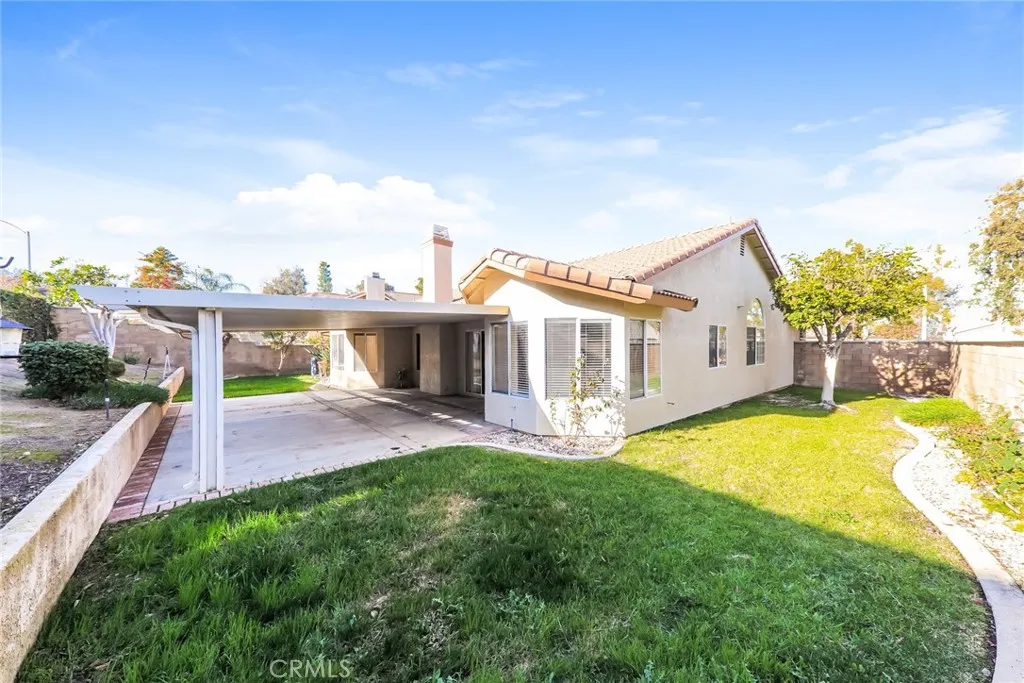 Property image for 620 Walnut Cir, Corona, CA 92881