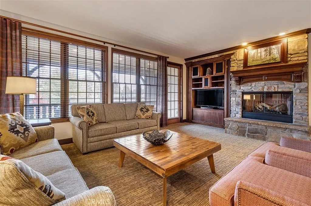 Additional image 38 of 40671 Village Drive Unit 15B, Big Bear Lake, CA 92315