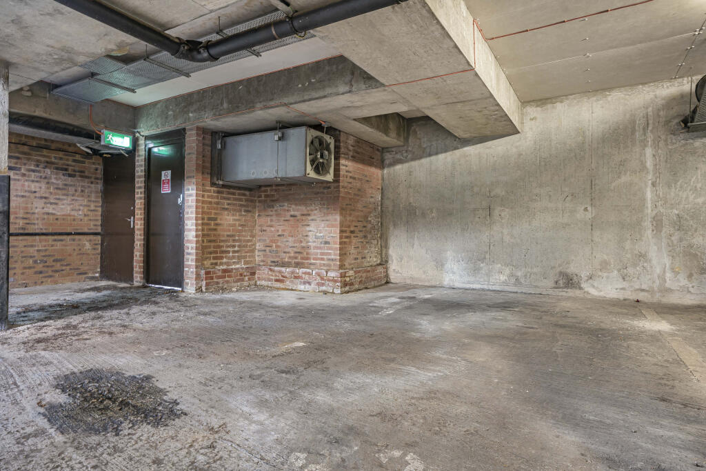 Additional image 11 of Chatsworth Court, Granville Road, St. Albans, Hertfordshire