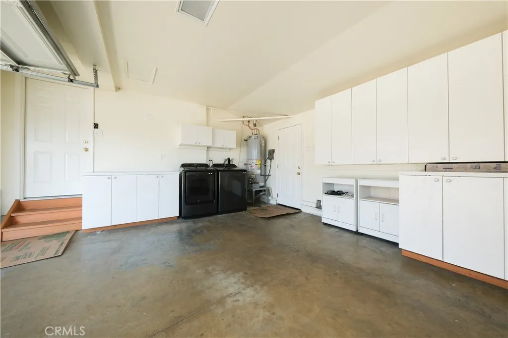Additional image 36 of 419 W Martinshire St, Carson, CA 90745
