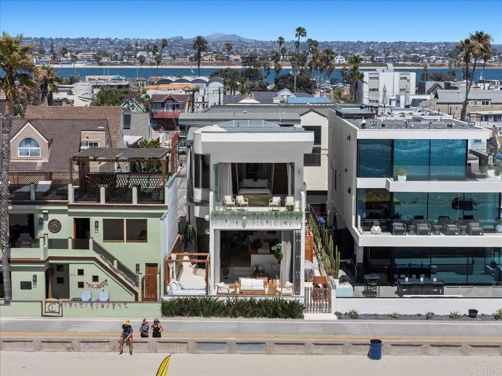 Additional image 107 of 3709 Ocean Front Walk, San Diego, CA 92109