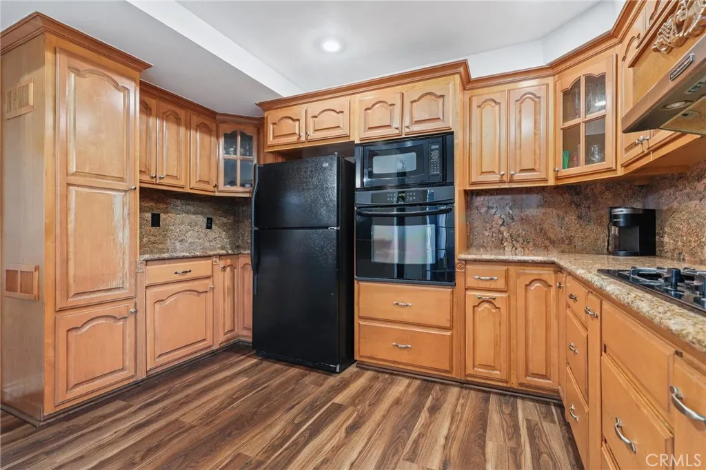 Additional image 11 of 337 E Chapman Ave, Placentia, CA 92870