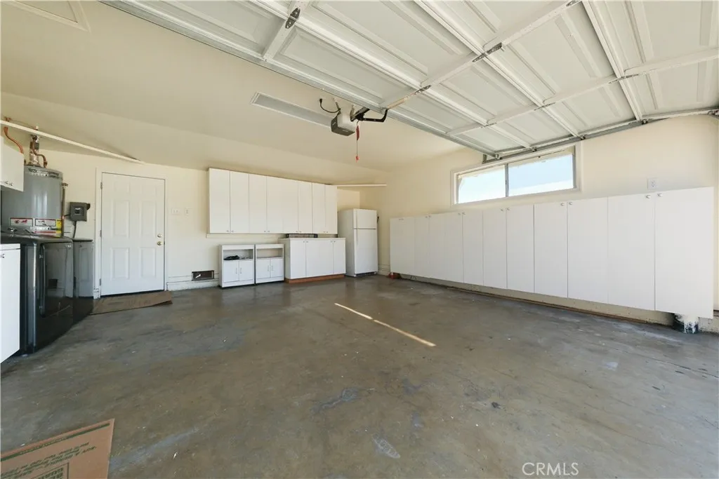 Additional image 77 of 419 W Martinshire St, Carson, CA 90745