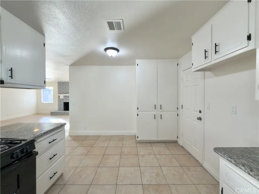 Additional image 39 of 9358 Peach Avenue, Hesperia, CA 92345