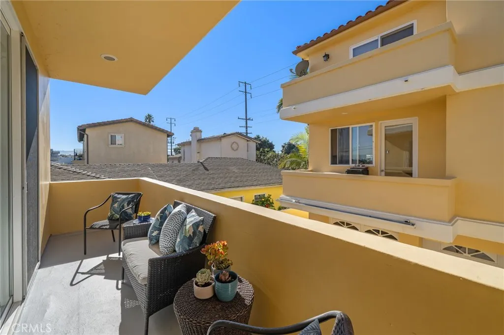 Additional image 11 of 204 N Prospect Ave Unit B, Redondo Beach, CA 90277