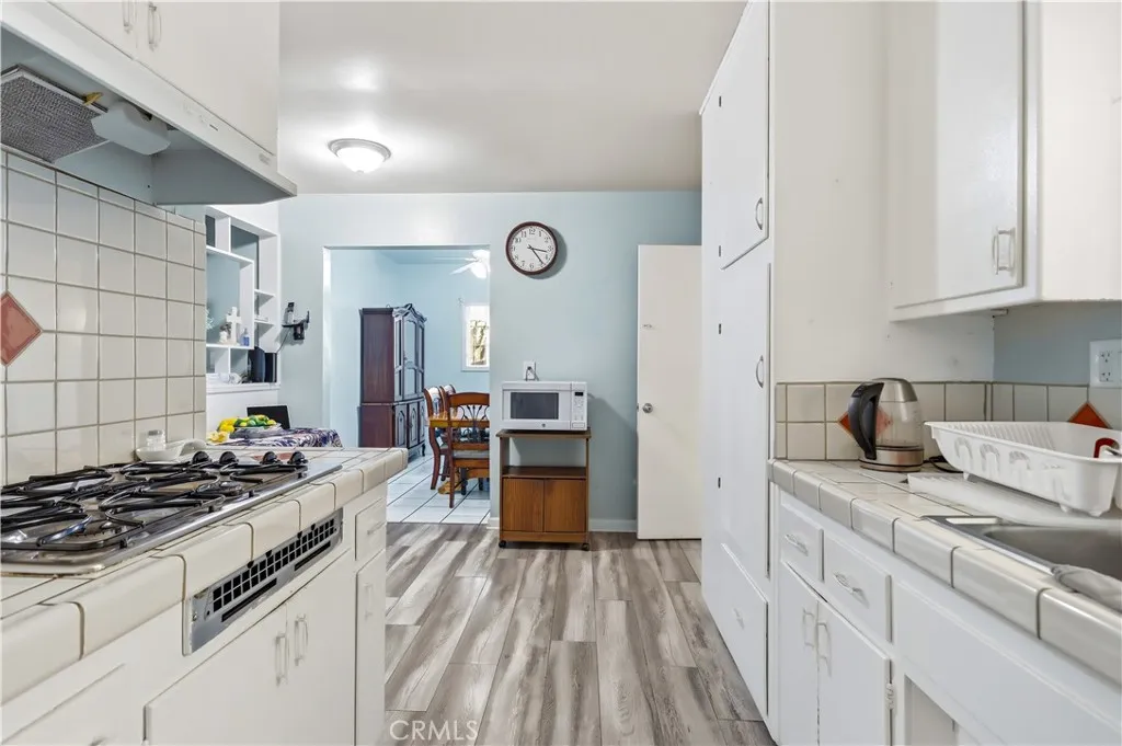 Additional image 36 of 11474 Gladstone, Sylmar, CA 91342