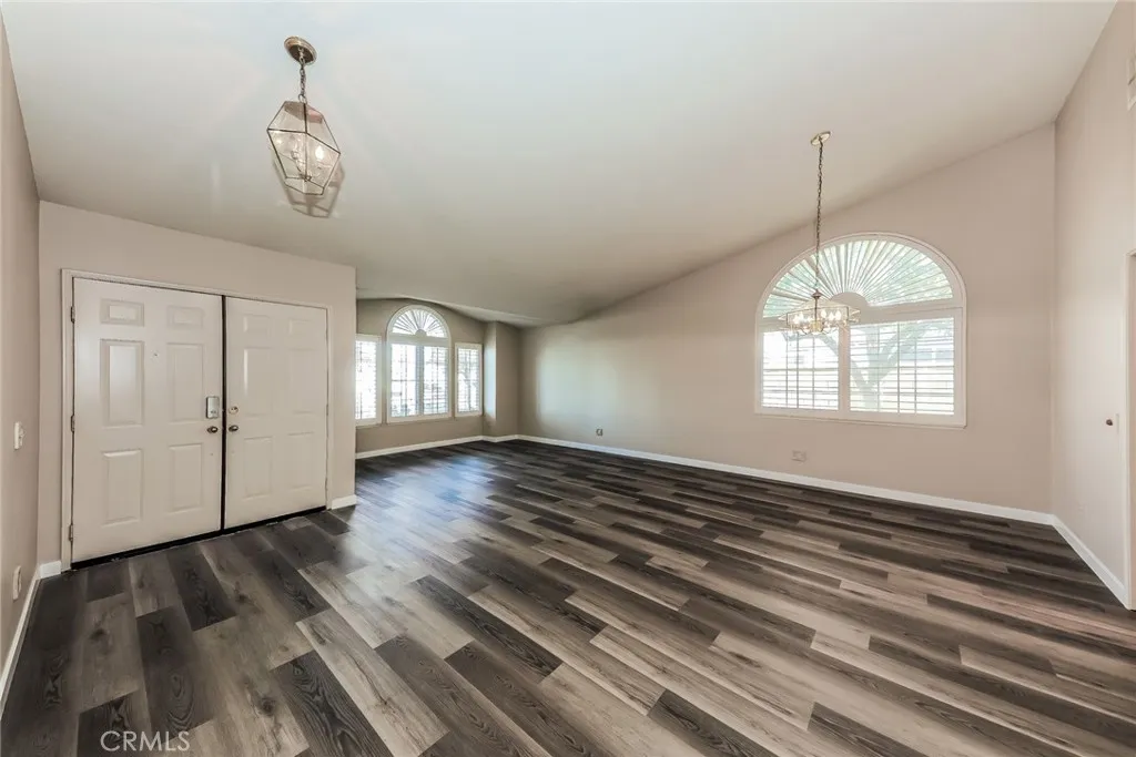 Additional image 8 of 620 Walnut Cir, Corona, CA 92881