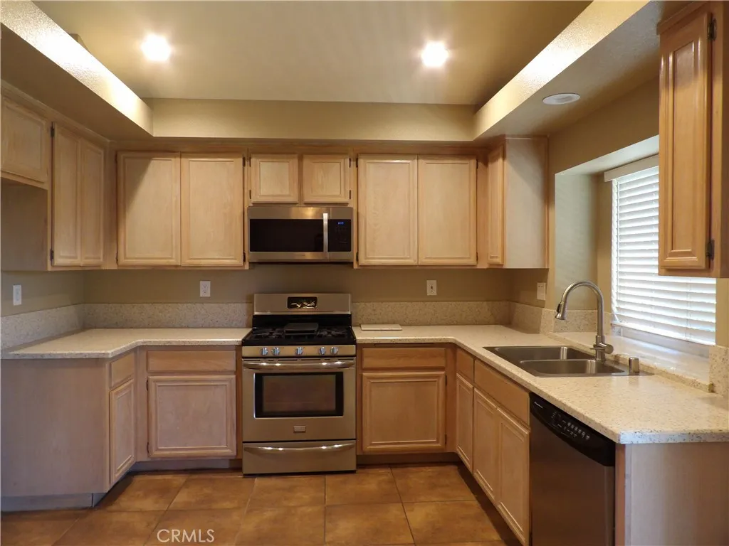 Additional image 43 of 46164 La Mesa Street, Indio, CA 92201