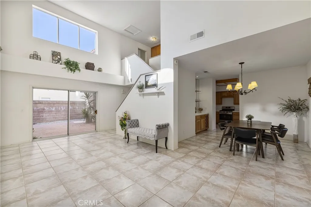 Additional image 48 of 30041 Sunridge Pl, Canyon Country, CA 91387