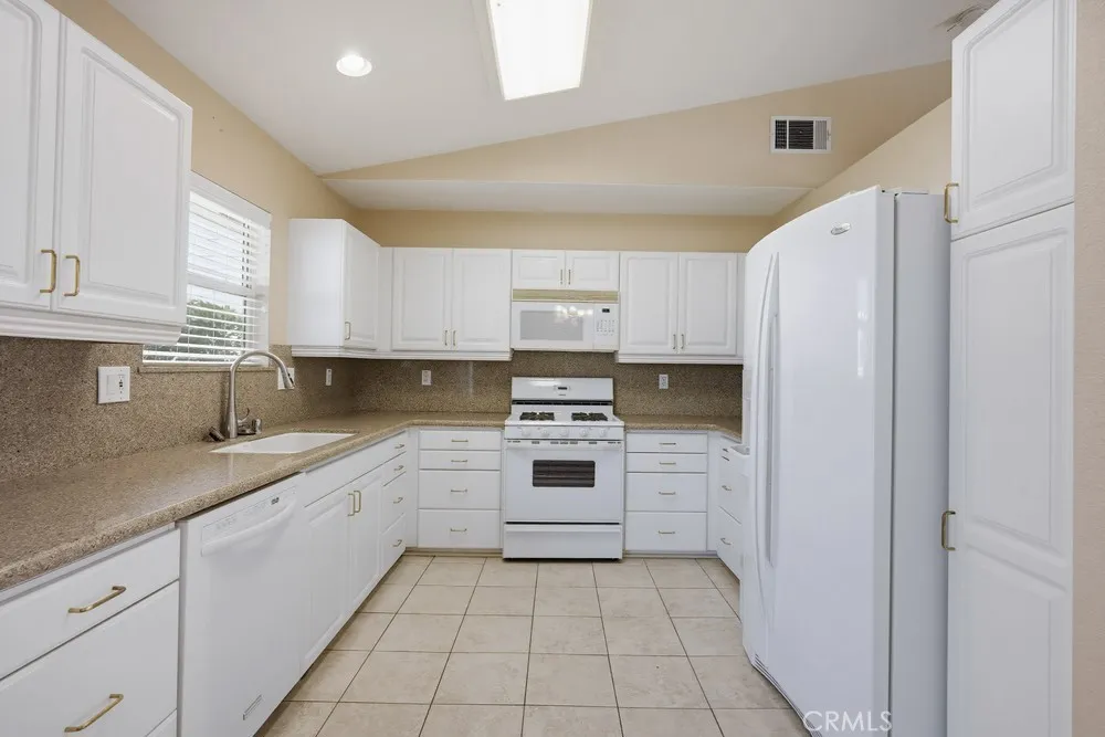 Additional image 37 of 2998 Elder Way, Hemet, CA 92545