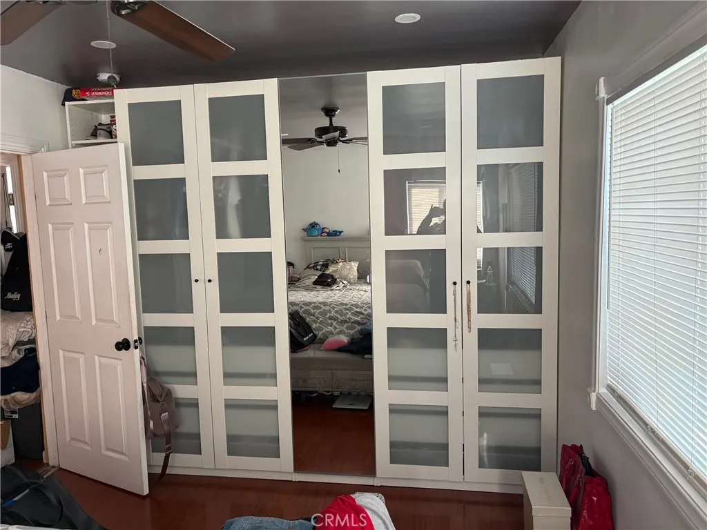 Additional image 49 of 2911 Baltic Ave, Long Beach, CA 90810