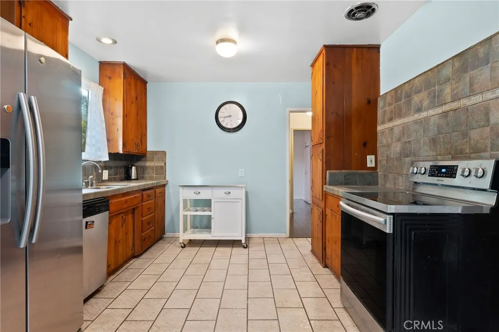 Additional image 14 of 17806 Erwin St, Encino, CA 91316