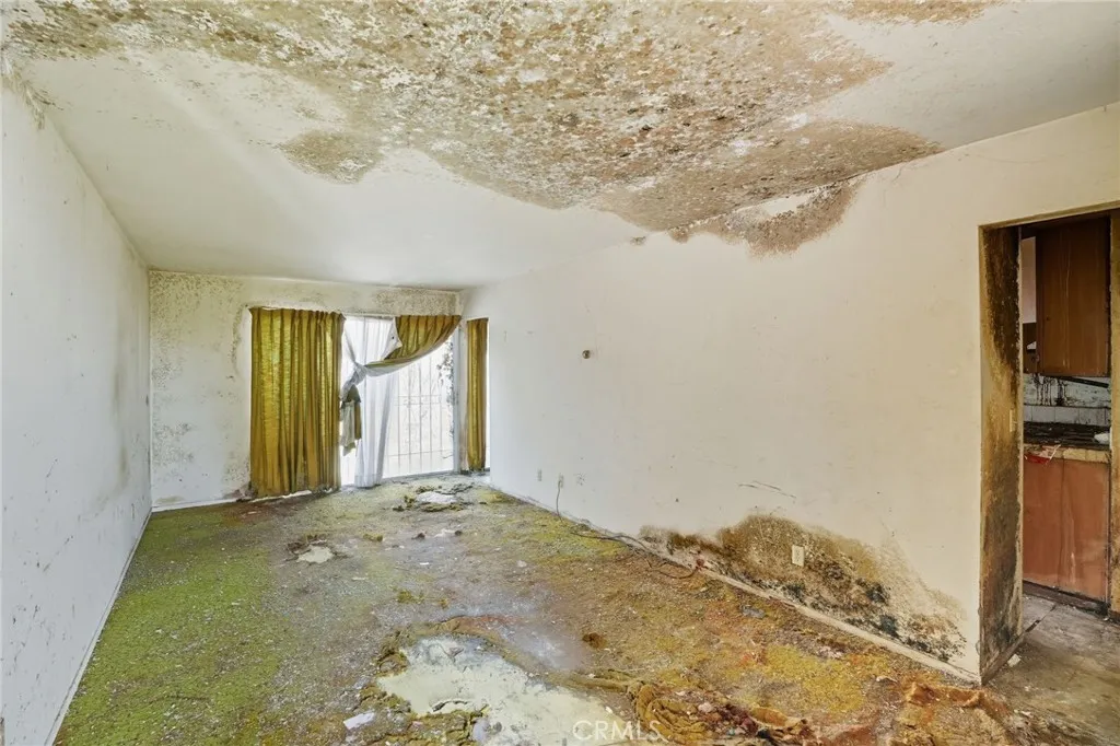 Additional image 15 of 933 Acosta Plz Unit 35, Salinas, CA 93905