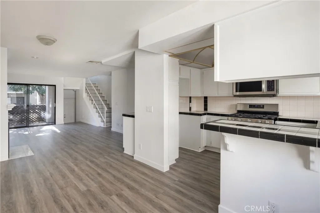 Additional image 39 of 9144 Burnet Unit 31, North Hills, CA 91343