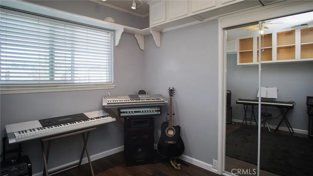 Additional image 32 of 911 E Evergreen Avenue, Santa Maria, CA 93454