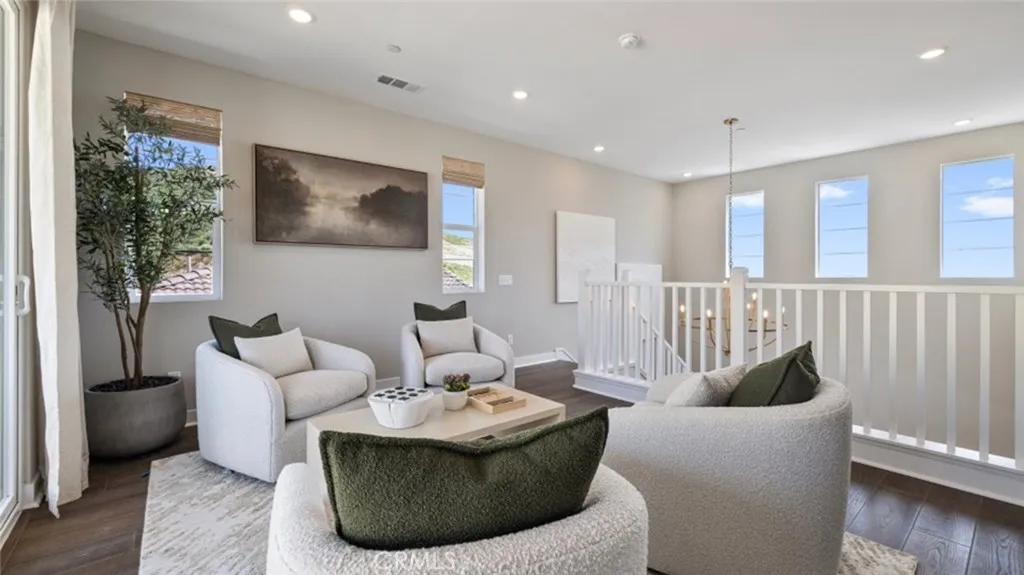 Additional image 43 of 24517 Via La Sombrilla, Valencia, CA 91354