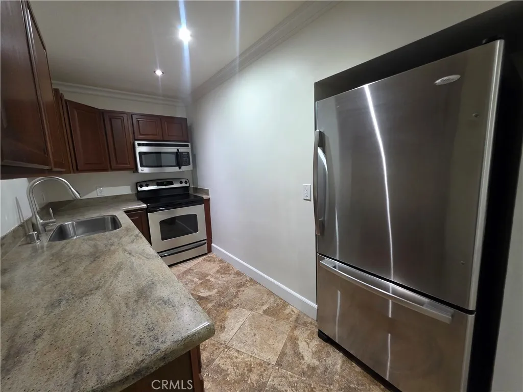 Additional image 37 of 420 N Villa Court Unit 103, Palm Springs, CA 92262