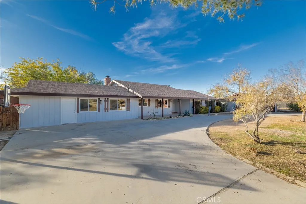 Additional image 2 of 19125 Hupa Rd, Apple Valley, CA 92307