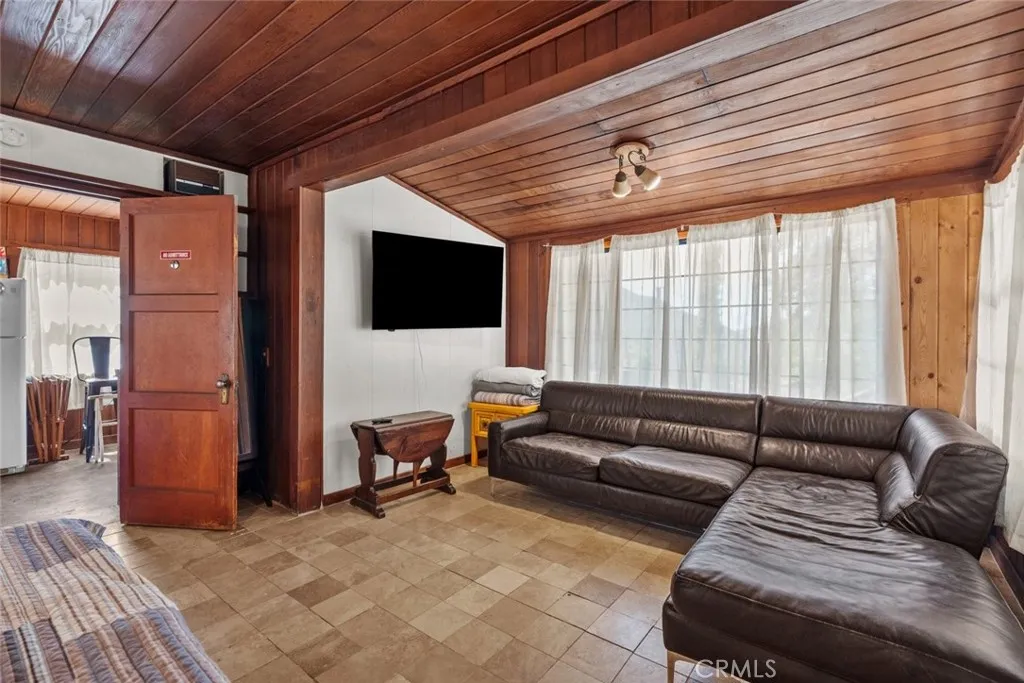 Additional image 16 of 39813 Calle Carona, Green Valley, CA 91390