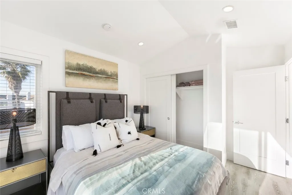 Additional image 14 of 417 E Bay Ave, Newport Beach, CA 92661