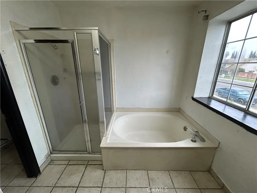 Additional image 36 of 1308 Saint Francis Dr, Los Banos, CA 93635