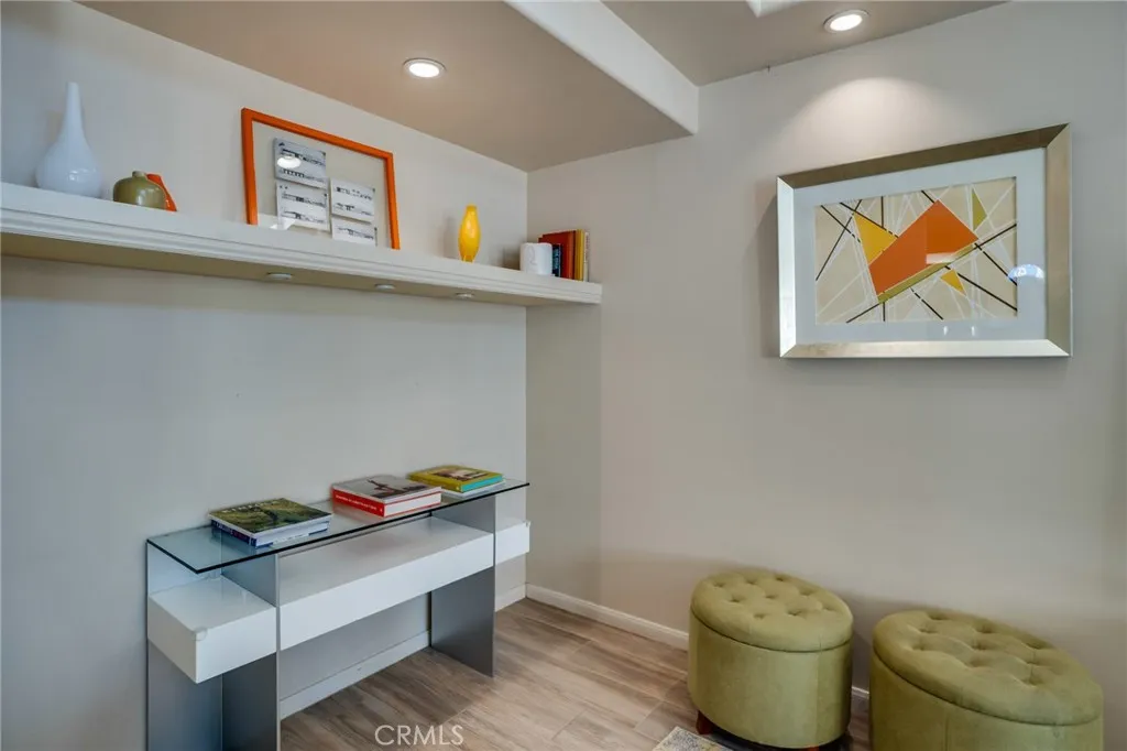 Additional image 20 of 576 E Desert Holly Circle, Palm Springs, CA 92262