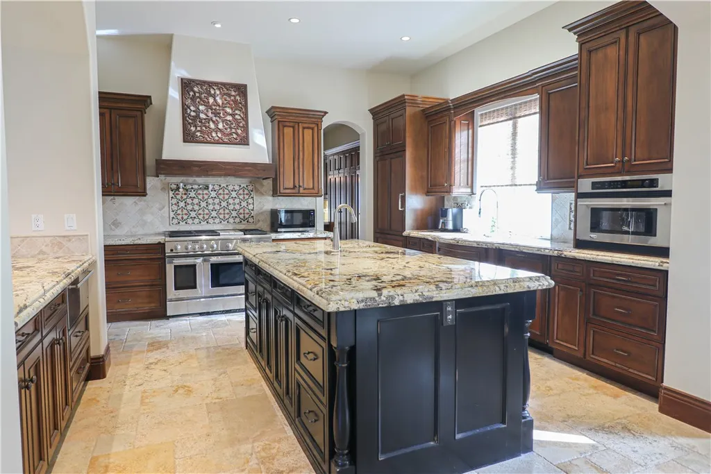 Additional image 10 of 1119 Pine St, Huntington Beach, CA 92648