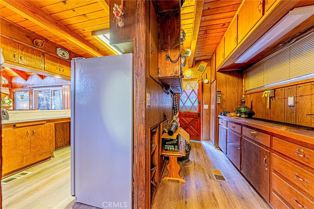 Additional image 32 of 5522 Acorn Dr, Wrightwood, CA 92397