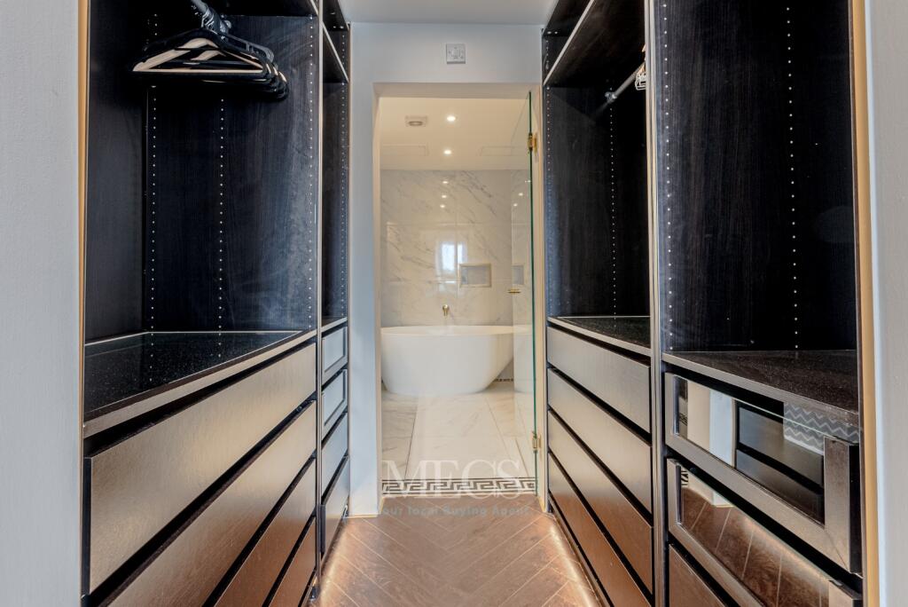 Additional image 13 of Royal Arch Apartments, The Mailbox, Wharfside Street, Birmingham, West Midlands, B1 1RB