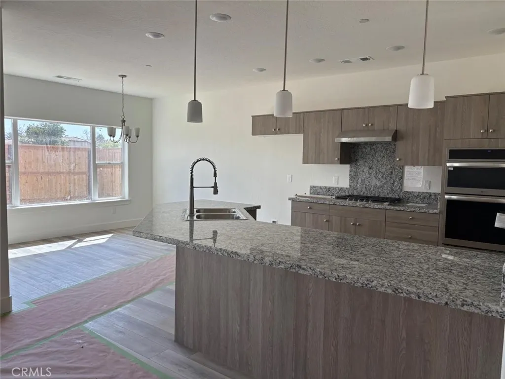 Additional image 7 of 1225 Via Valencia Drive, Madera, CA 93637