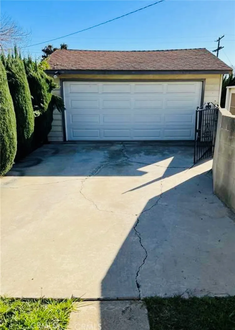 Additional image 70 of 236 W 127th St, Los Angeles, CA 90061