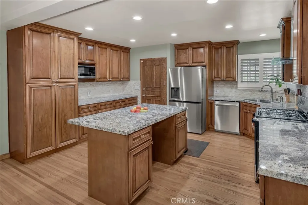 Additional image 14 of 10624 S 6th Ave, Inglewood, CA 90303