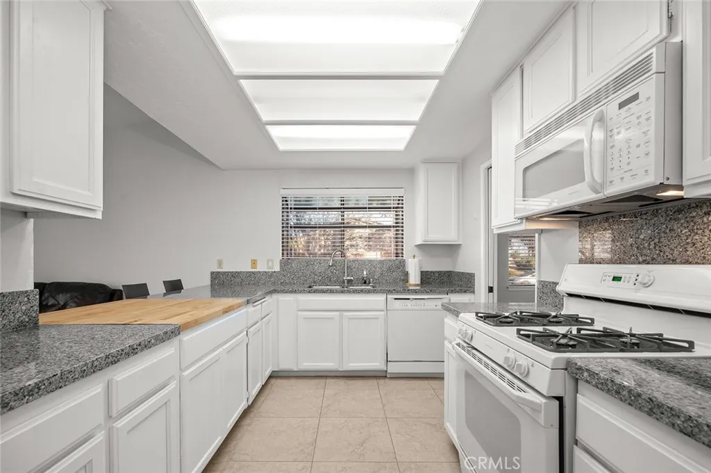 Additional image 15 of 64616 Spyglass Avenue, Desert Hot Springs, CA 92240