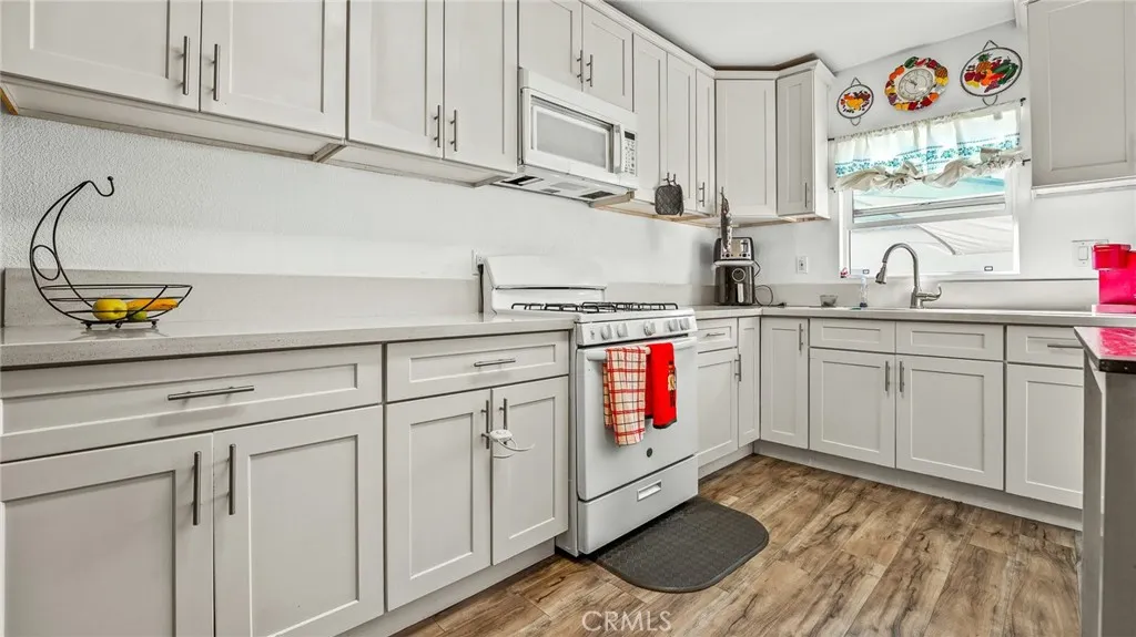 Additional image 4 of 6546 Foster Bridge Blvd, Bell Gardens, CA 90201